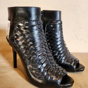 Sexy VIntage Gianni Bini Black Ultra High 5" Leather Stiletto Cage Heels SZ 9.5